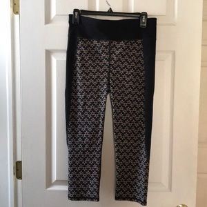 Sweaty Betty Zero Gravity Crop Leggings